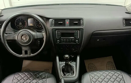 Volkswagen Jetta VI, 2014 год, 820 000 рублей, 8 фотография
