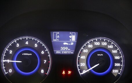 Hyundai Solaris II рестайлинг, 2014 год, 930 000 рублей, 8 фотография