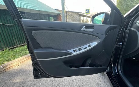 Hyundai Solaris II рестайлинг, 2013 год, 720 000 рублей, 6 фотография