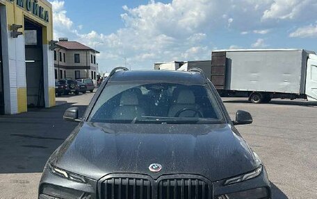 BMW X7, 2023 год, 9 160 000 рублей, 2 фотография