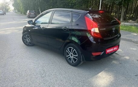 Hyundai Solaris II рестайлинг, 2013 год, 720 000 рублей, 10 фотография
