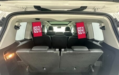 Volkswagen Touran III, 2022 год, 1 570 000 рублей, 13 фотография