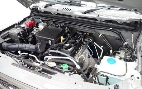 Suzuki Jimny, 2022 год, 1 750 000 рублей, 9 фотография