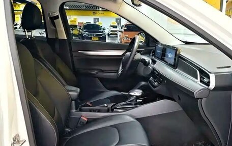 Ford Escort, 2022 год, 1 080 000 рублей, 7 фотография