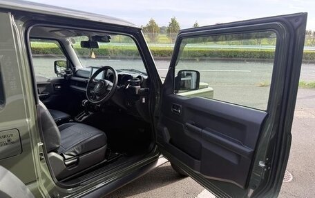 Suzuki Jimny, 2023 год, 1 850 000 рублей, 15 фотография