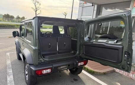 Suzuki Jimny, 2023 год, 1 850 000 рублей, 17 фотография