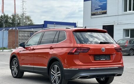 Volkswagen Tiguan II, 2019 год, 3 300 000 рублей, 6 фотография