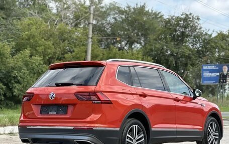 Volkswagen Tiguan II, 2019 год, 3 300 000 рублей, 4 фотография