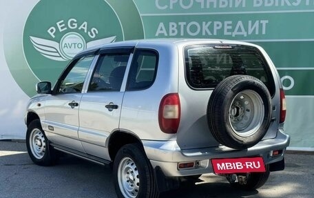Chevrolet Niva I рестайлинг, 2004 год, 327 000 рублей, 3 фотография