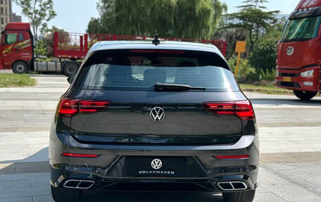 Volkswagen Golf VIII, 2023 год, 2 100 000 рублей, 5 фотография