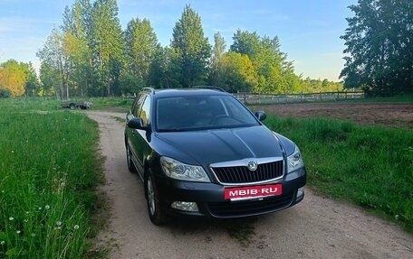 Skoda Octavia, 2011 год, 1 100 000 рублей, 2 фотография