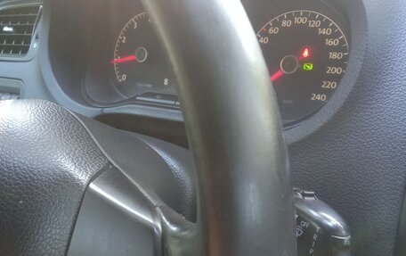 Volkswagen Polo VI (EU Market), 2013 год, 825 000 рублей, 15 фотография