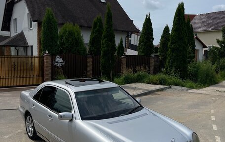 Mercedes-Benz E-Класс, 2000 год, 485 000 рублей, 3 фотография