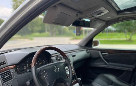 Mercedes-Benz E-Класс, 2000 год, 485 000 рублей, 9 фотография
