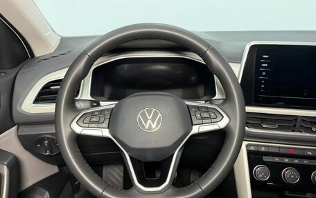 Volkswagen T-Roc I, 2023 год, 1 490 000 рублей, 12 фотография
