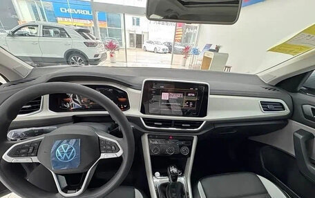 Volkswagen T-Roc I, 2022 год, 1 480 000 рублей, 6 фотография
