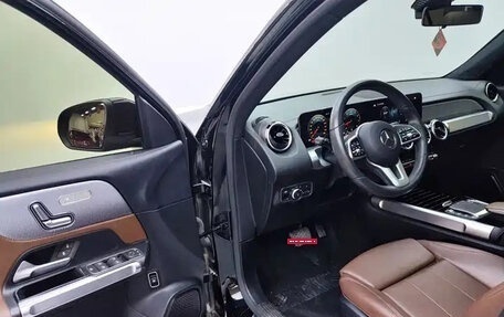 Mercedes-Benz GLB, 2020 год, 1 900 666 рублей, 17 фотография