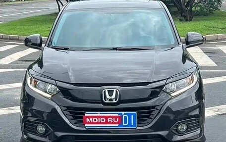 Honda Vezel, 2022 год, 1 240 666 рублей, 2 фотография