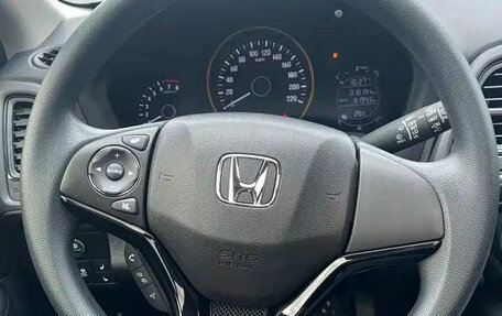 Honda Vezel, 2022 год, 1 240 666 рублей, 8 фотография