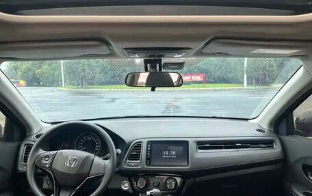 Honda Vezel, 2022 год, 1 240 666 рублей, 7 фотография