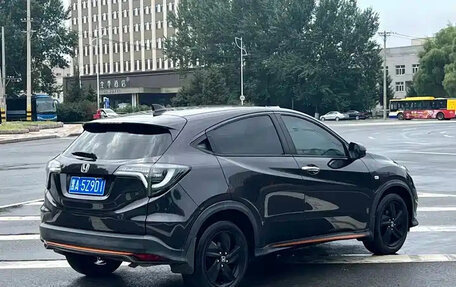 Honda Vezel, 2022 год, 1 240 666 рублей, 6 фотография