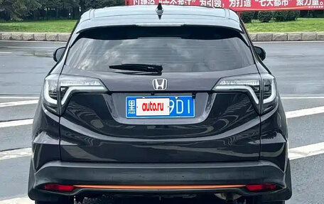 Honda Vezel, 2022 год, 1 240 666 рублей, 5 фотография