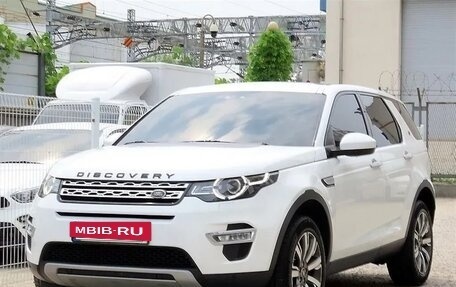 Land Rover Discovery Sport I рестайлинг, 2017 год, 1 850 000 рублей, 2 фотография