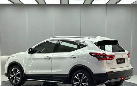 Nissan Qashqai, 2022 год, 1 850 000 рублей, 4 фотография