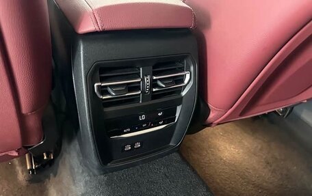 BMW 3 серия, 2023 год, 2 633 000 рублей, 17 фотография