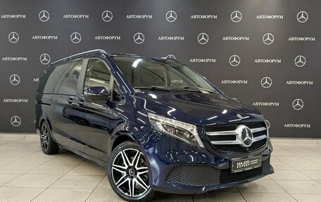 Mercedes-Benz V-Класс, 2020 год, 5 950 000 рублей, 3 фотография