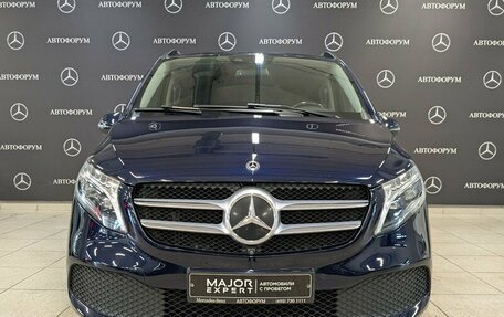Mercedes-Benz V-Класс, 2020 год, 5 950 000 рублей, 2 фотография