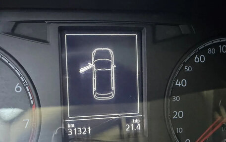 Volkswagen T-Roc I, 2023 год, 1 700 007 рублей, 8 фотография
