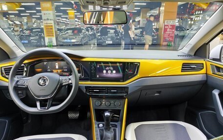 Volkswagen Polo, 2022 год, 970 000 рублей, 8 фотография