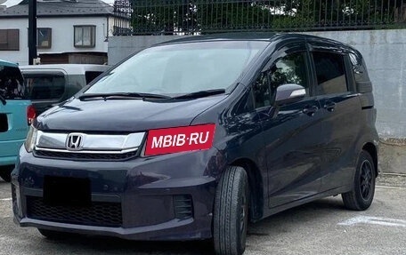 Honda Freed I, 2016 год, 925 000 рублей, 1 фотография