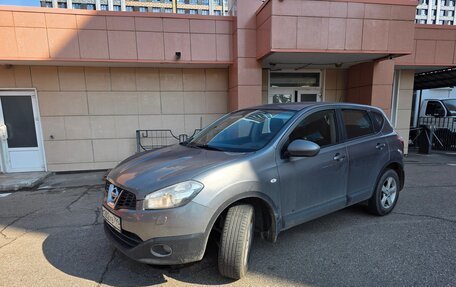 Nissan Qashqai, 2011 год, 860 000 рублей, 2 фотография