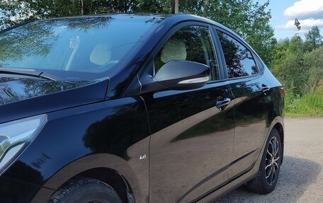 Hyundai Solaris II рестайлинг, 2016 год, 950 000 рублей, 3 фотография