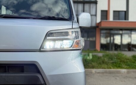 Daihatsu Hijet X, 2018 год, 1 030 000 рублей, 5 фотография