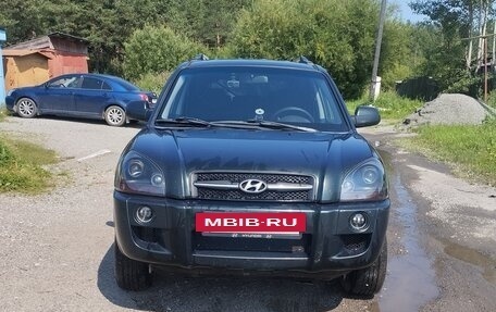Hyundai Tucson III, 2006 год, 710 000 рублей, 2 фотография