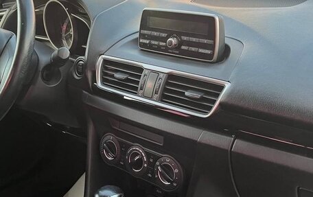 Mazda 3, 2013 год, 1 200 000 рублей, 19 фотография