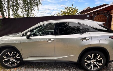 Lexus RX IV рестайлинг, 2017 год, 3 199 000 рублей, 12 фотография