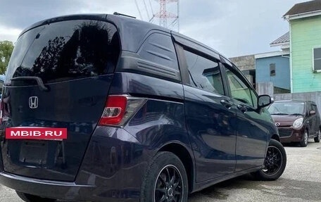 Honda Freed I, 2016 год, 925 000 рублей, 4 фотография