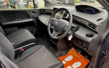 Honda Freed I, 2016 год, 925 000 рублей, 8 фотография
