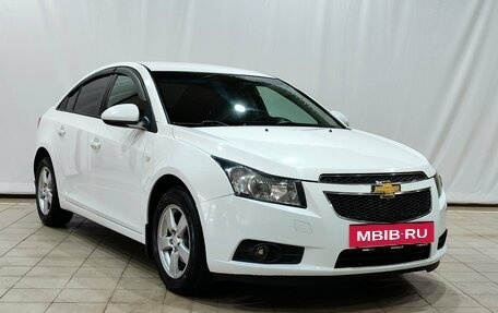 Chevrolet Cruze II, 2012 год, 650 000 рублей, 3 фотография
