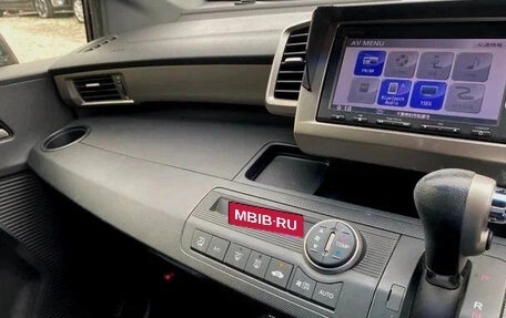 Honda Freed I, 2016 год, 925 000 рублей, 11 фотография