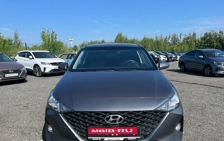 Hyundai Solaris II рестайлинг, 2021 год, 1 580 300 рублей, 10 фотография