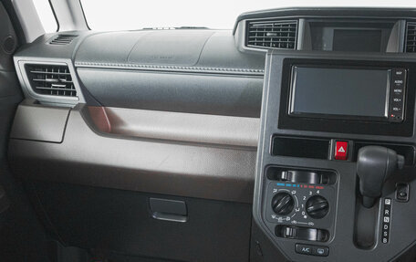 Toyota Roomy I, 2020 год, 1 149 000 рублей, 13 фотография