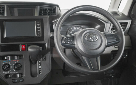 Toyota Roomy I, 2020 год, 1 149 000 рублей, 15 фотография