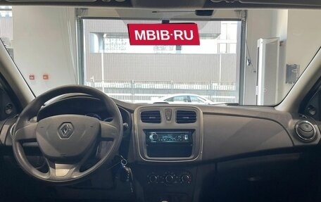 Renault Logan II, 2018 год, 660 000 рублей, 11 фотография