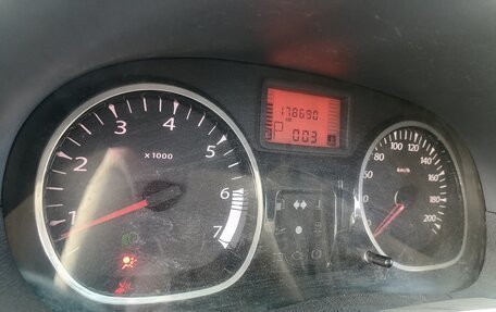 Renault Duster I рестайлинг, 2012 год, 400 000 рублей, 2 фотография