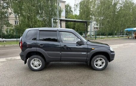 Chevrolet Niva I рестайлинг, 2011 год, 429 000 рублей, 5 фотография
